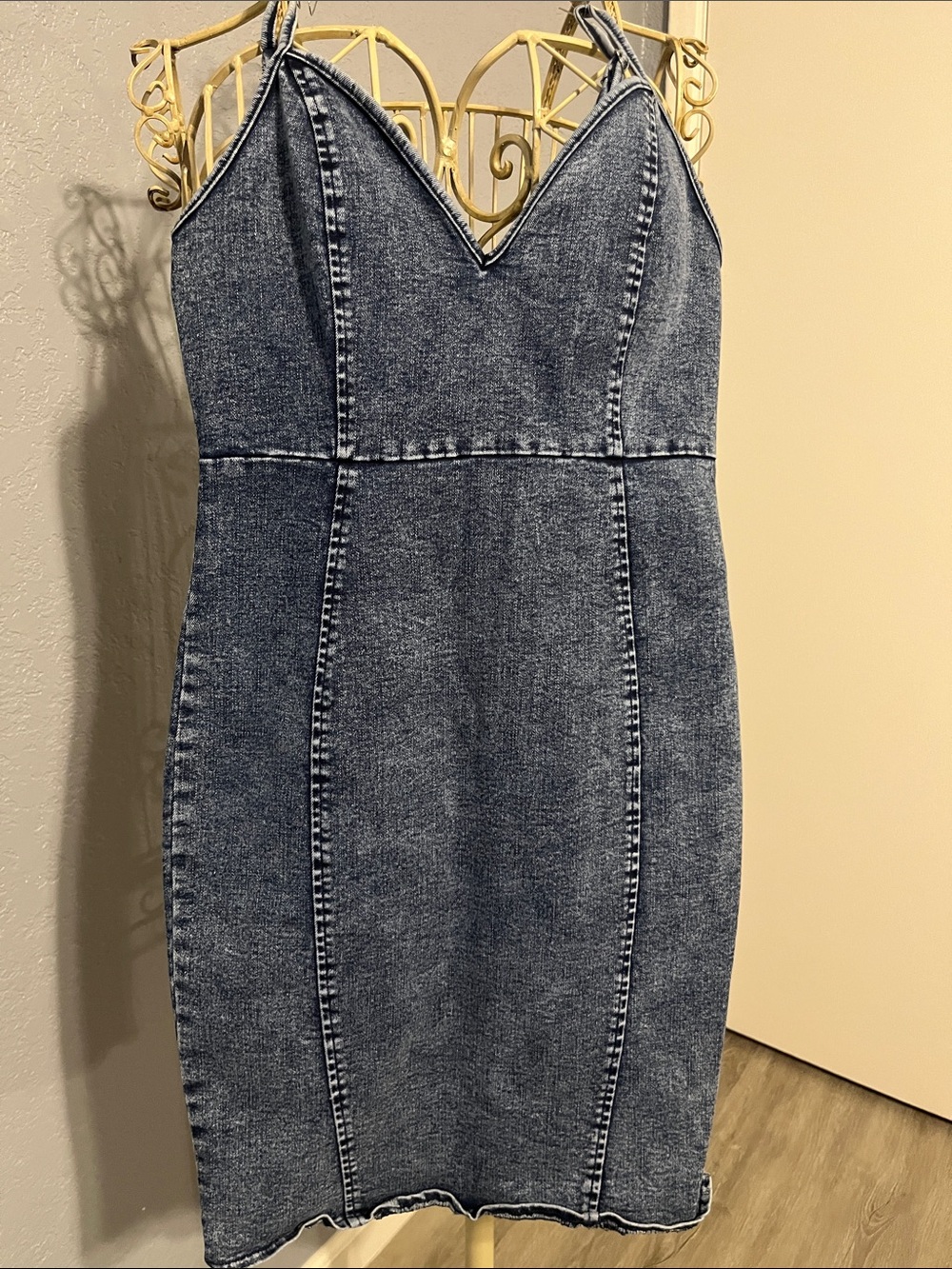 Trac Denim-Effect V-Neck Mini Dress - Blue